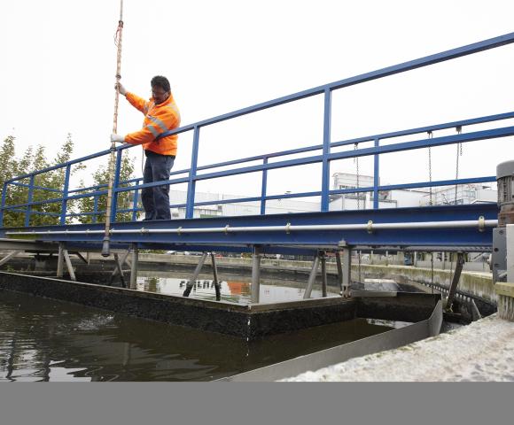 Loopbrug waterzuivering